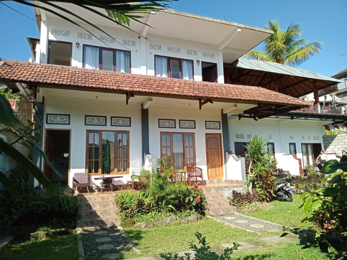 Munduk Aris Homestay And Warung Made מראה חיצוני תמונה