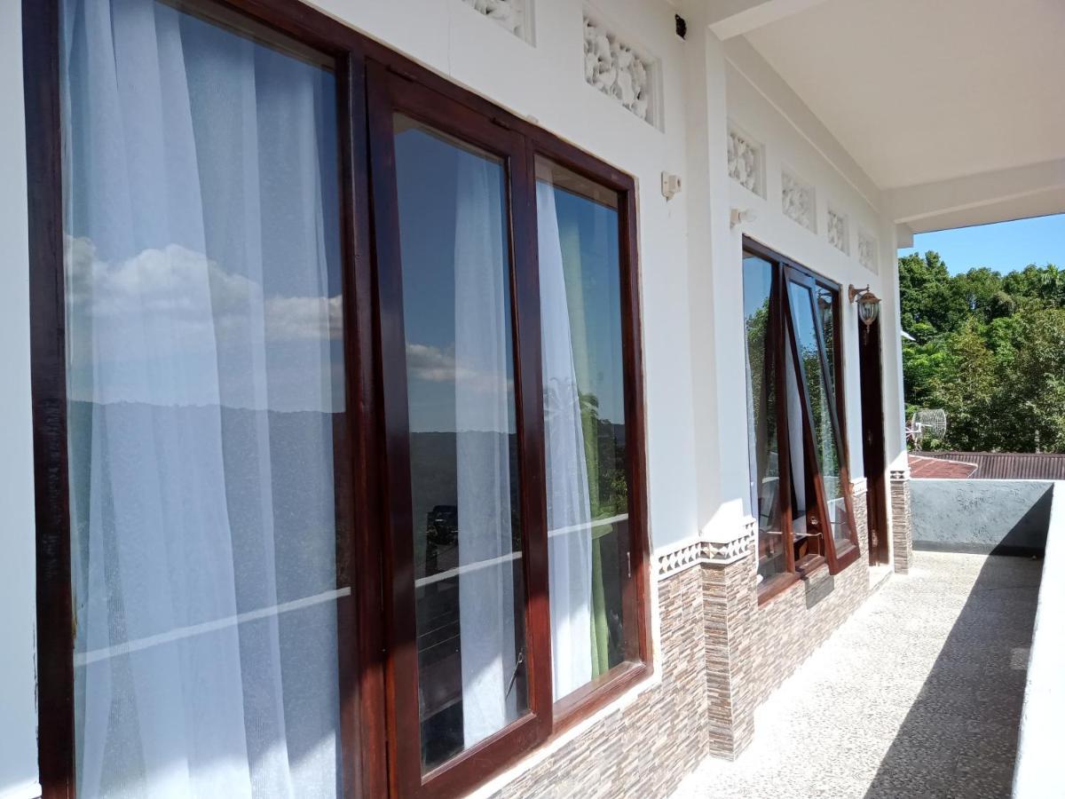 Munduk Aris Homestay And Warung Made מראה חיצוני תמונה