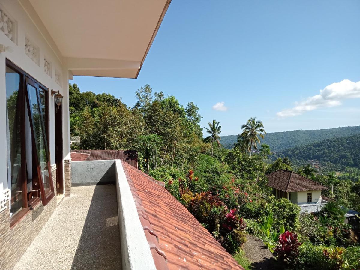 Munduk Aris Homestay And Warung Made מראה חיצוני תמונה