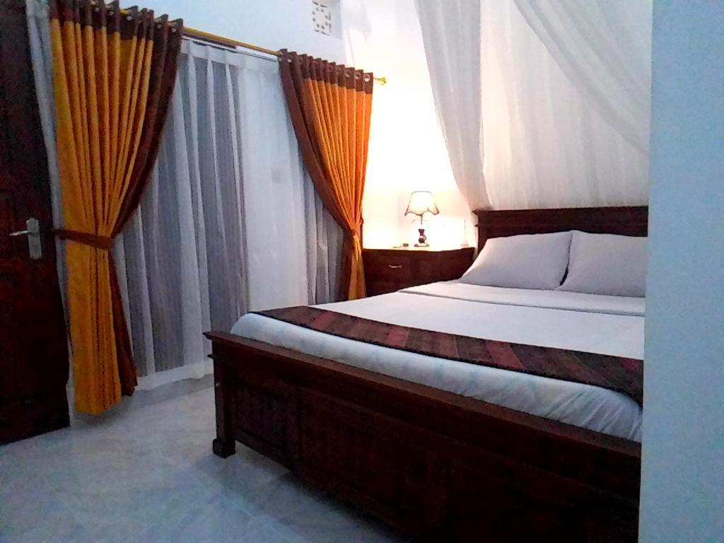 Munduk Aris Homestay And Warung Made מראה חיצוני תמונה