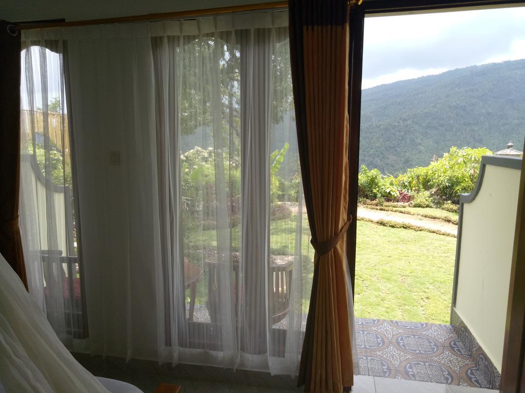 Munduk Aris Homestay And Warung Made מראה חיצוני תמונה